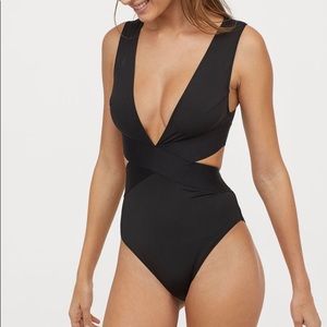 H&M black cut out style one piece swimsuit